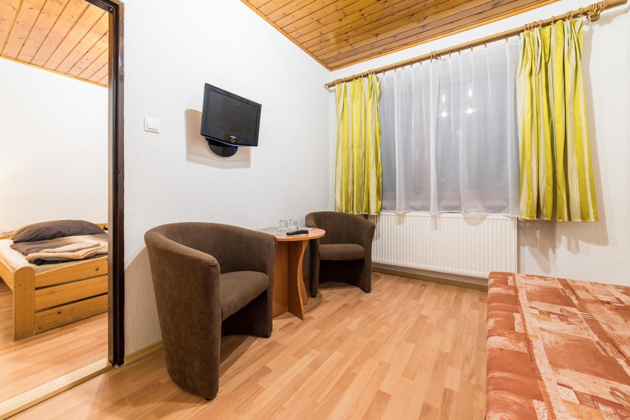 Hotel Krpacovo Eksteriør billede